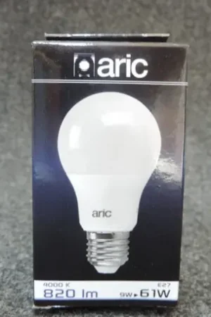 Achetez Aujourd'hui Ampoule LED 9W ronde standard neutre 4000K 820lm culot E27 230V ARIC 20014