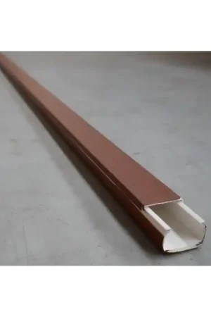 Acheter En Ligne Moulure 40x25mm finition bois Bouleau (au mètre) avec couvercle fixation adhesive